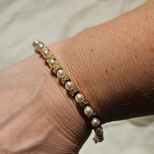 Vintage Elegant Gold, Pearl and Rhinestone Bracelet Costume Jewellery